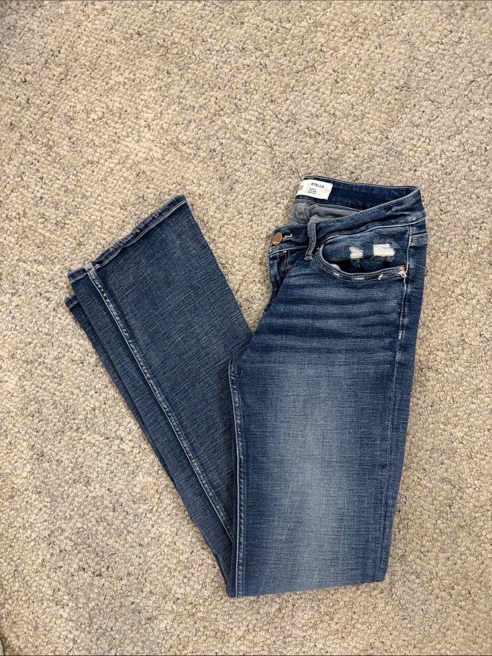 BKE Stella medium wash slim fit low rise distressed bootcut Size 26 x 33 1/2"